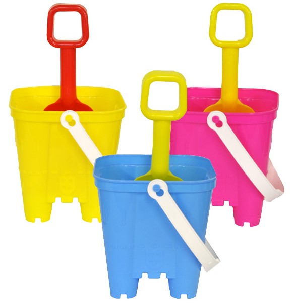 Bucket Set Small Castle With Spade 19Cm